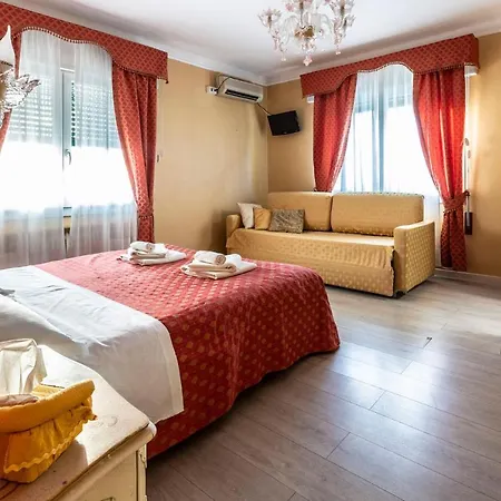 La Bauta 3* 梅斯特雷